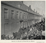 97244 Afbeelding van de lijkkoets bij de begrafenis van prof.dr. Nicolaas Beets voor zijn woonhuis Boothstraat 6 te Utrecht.